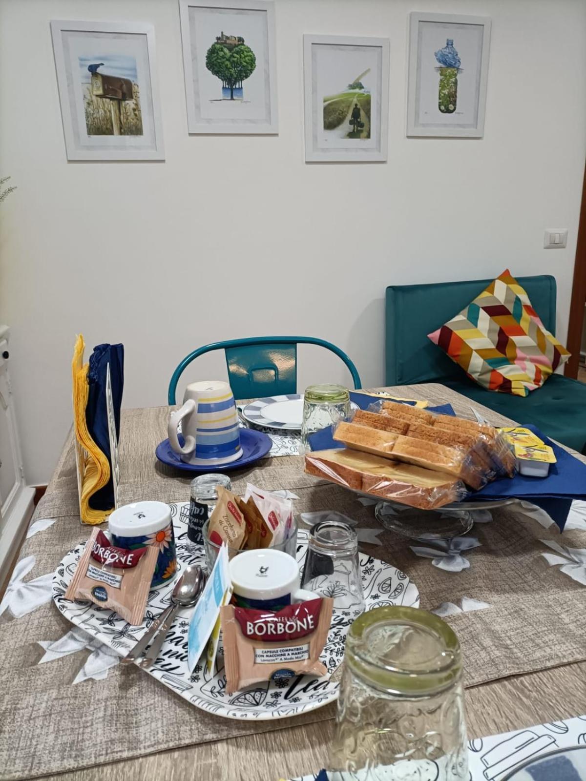 La Casina Azzurra Apartment Montesilvano Marina Екстериор снимка